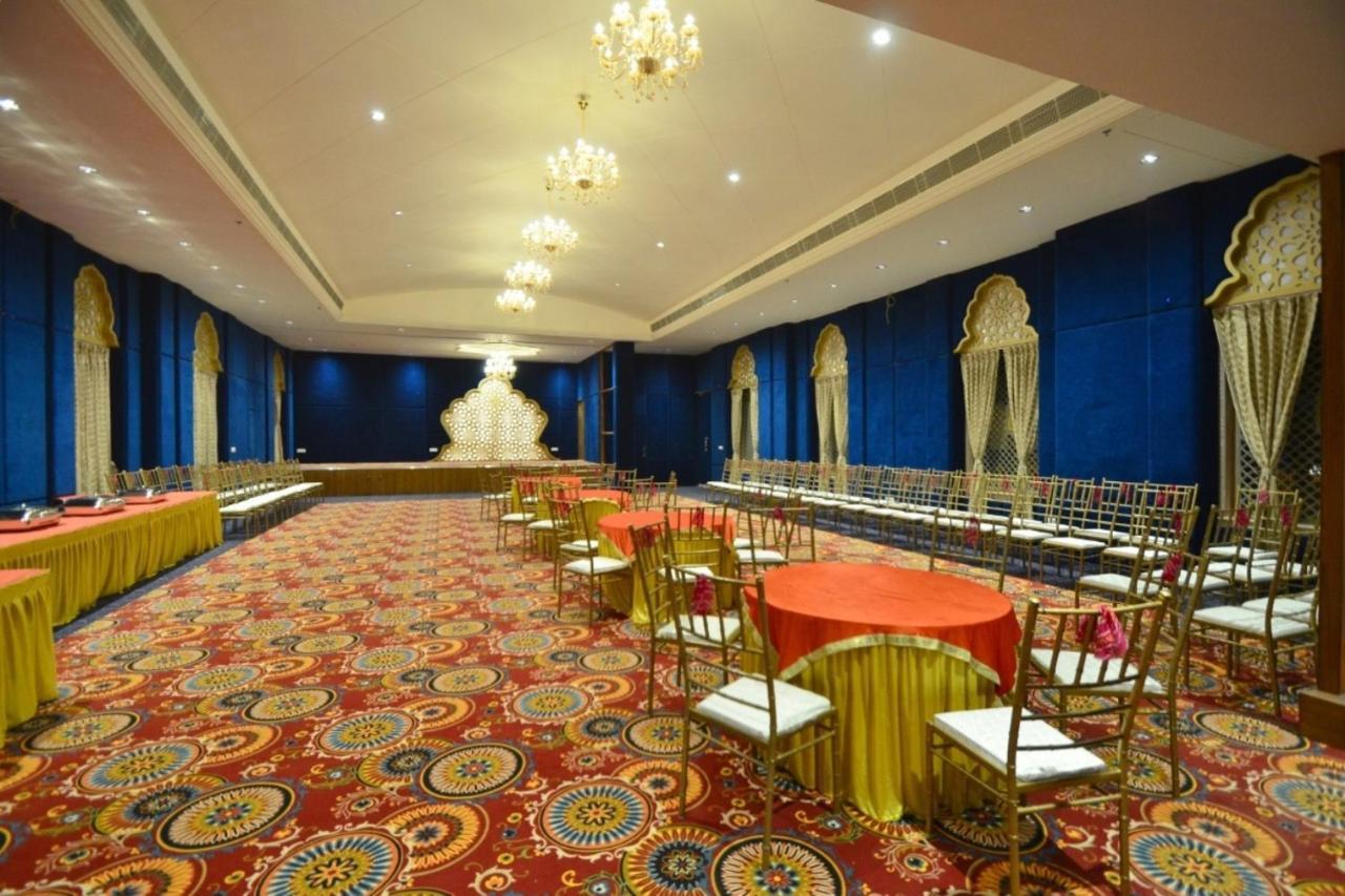 尼尔巴纳宫a喜来得水疗酒店 斋浦尔 外观 照片
